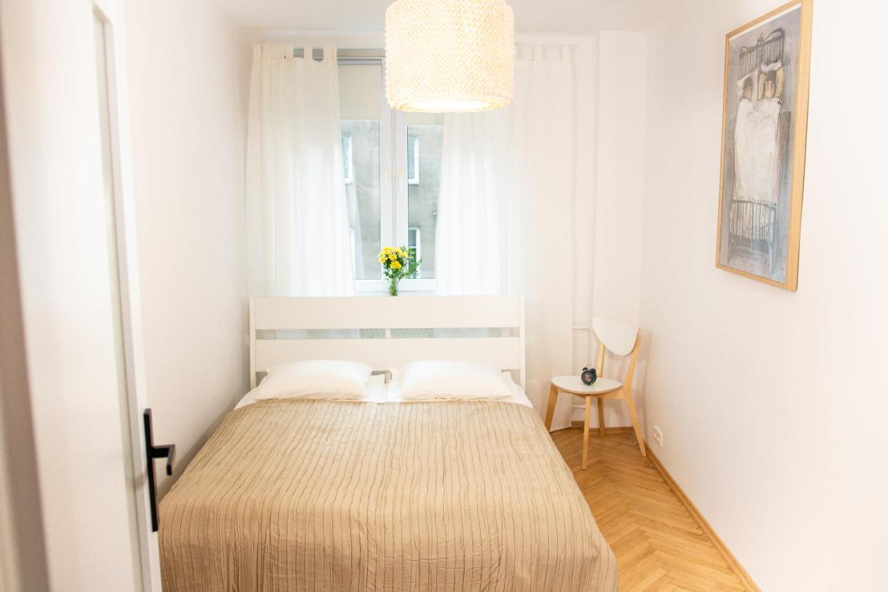 Апартаменты Wilcza Apartament Варшава Экстерьер фото