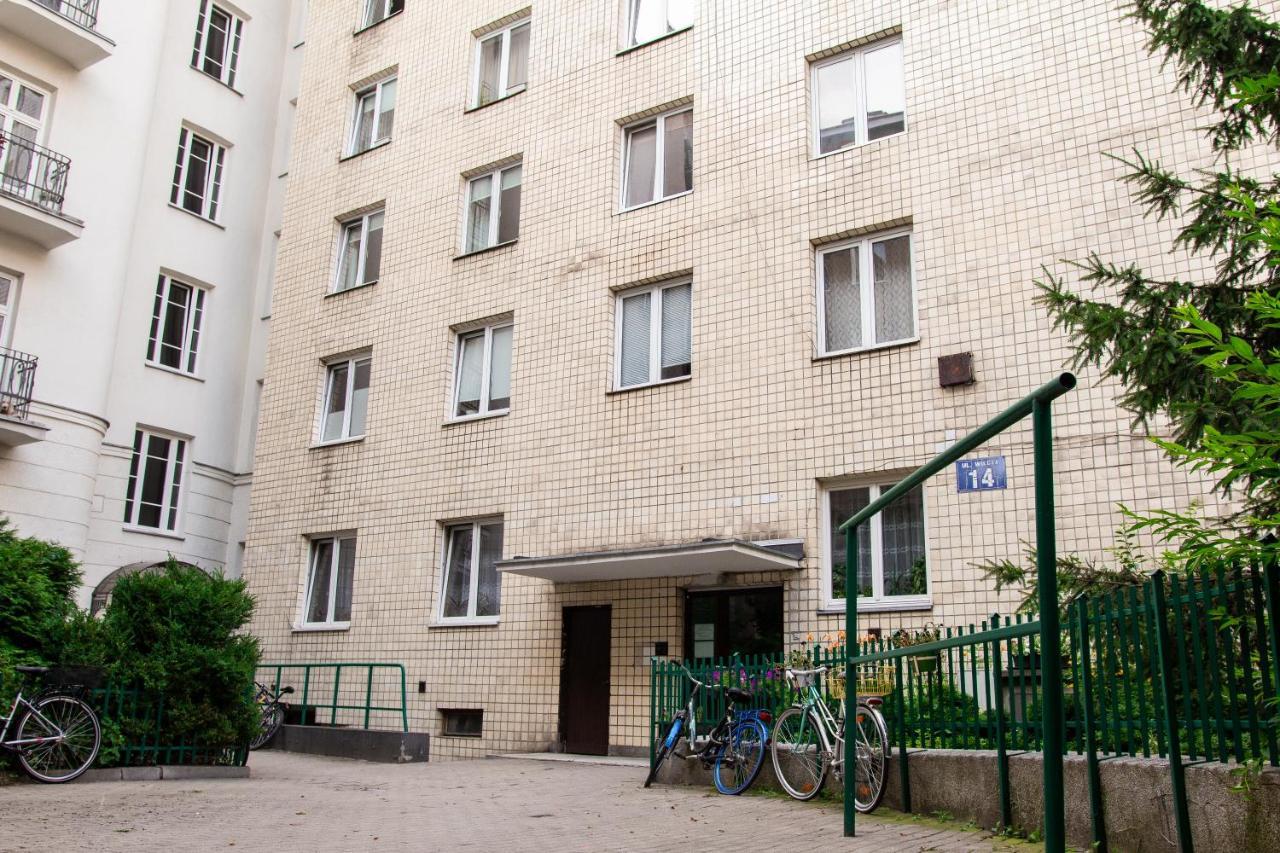 Апартаменты Wilcza Apartament Варшава Экстерьер фото